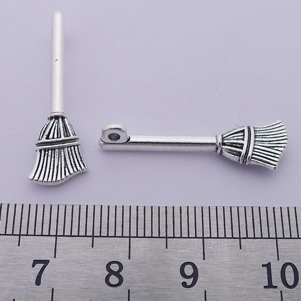 Ancient Silver 200 Pcs Pack Alloy Broom Jewelry