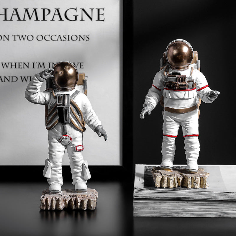 Astronaut resin ornaments
